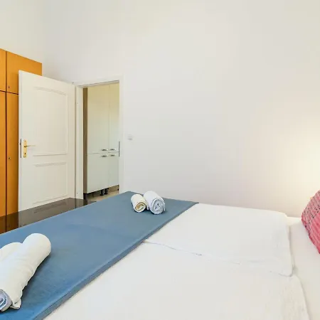 Διαμέρισμα Viktorija-1 By Interhome Nova Vas (Porec)