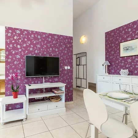 Apartament Viktorija-1 By Interhome