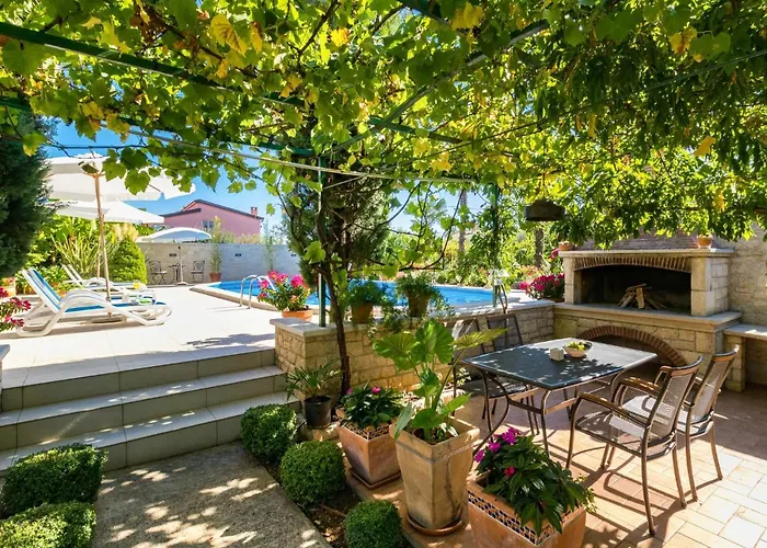 Viktorija-1 By Interhome Apartamento