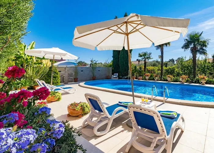 Viktorija-1 By Interhome *