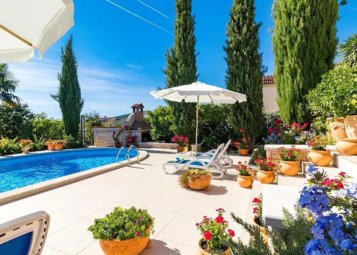 Viktorija-1 By Interhome *